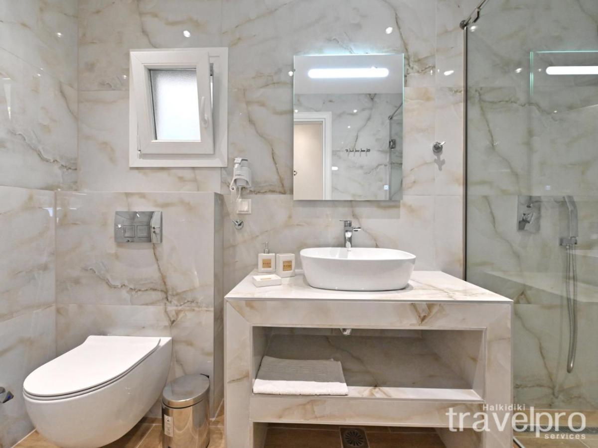 Sabbia Apartments Seafront By Rentalspro Services - Nea Moudania Halkidiki Exteriör bild